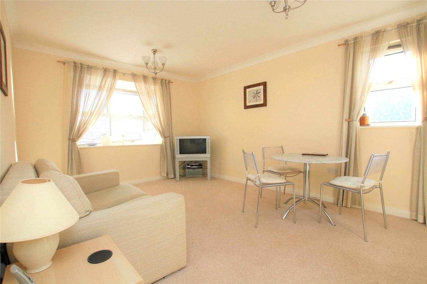 Crichton Court, West End Road, Mortimer Common, Reading, RG7