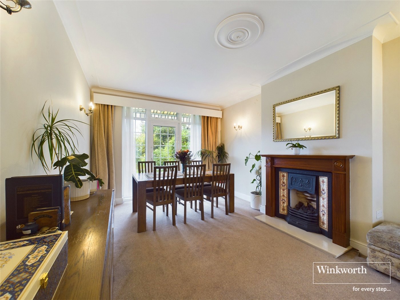 Rossdale Drive, Kingsbury, London, NW9