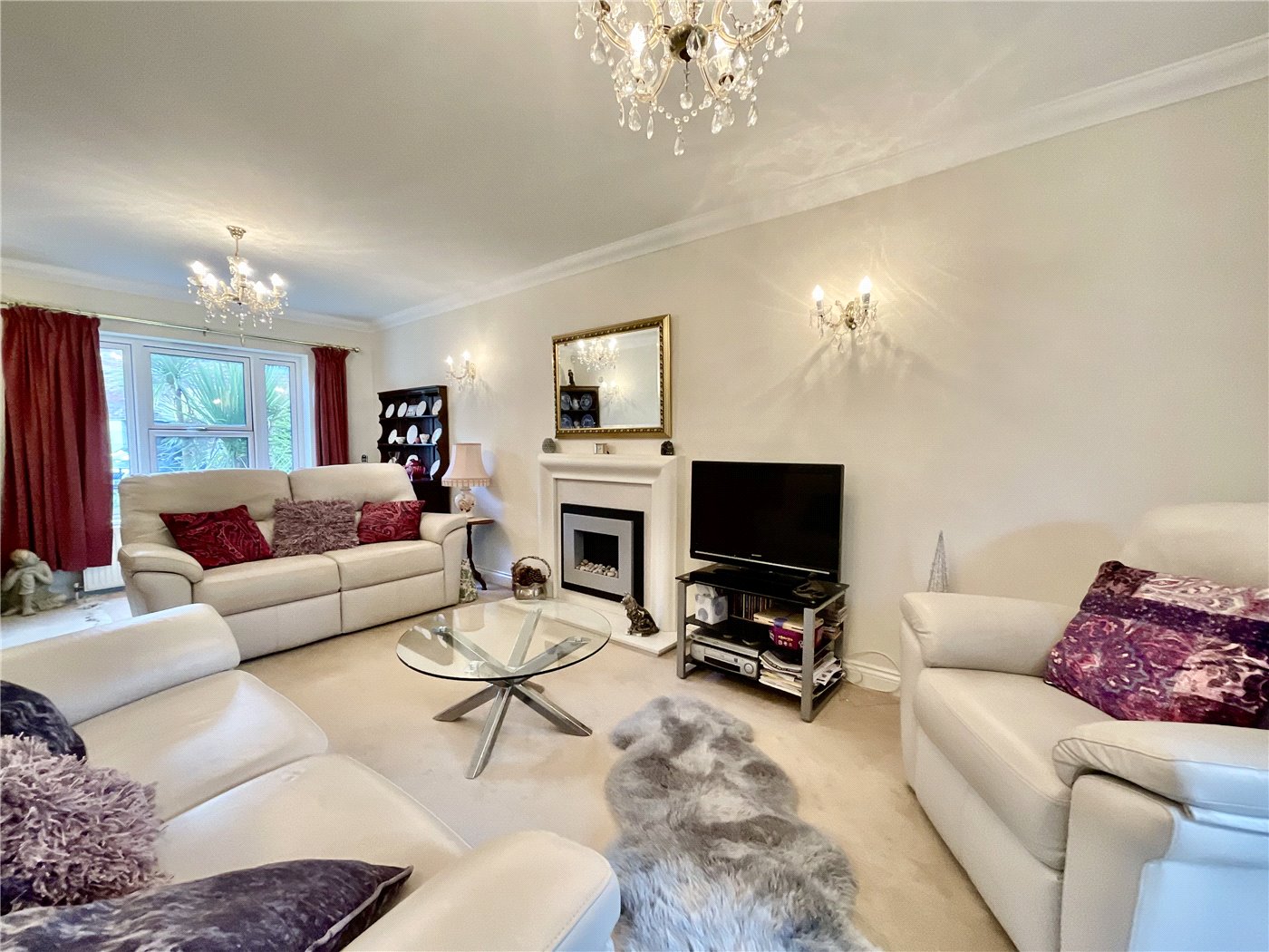 The Ostlers, Hordle, Lymington, Hampshire, SO41