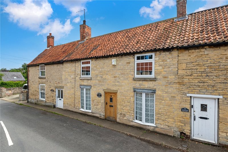 High Street, Leadenham, Lincoln, Lincolnshire, LN5