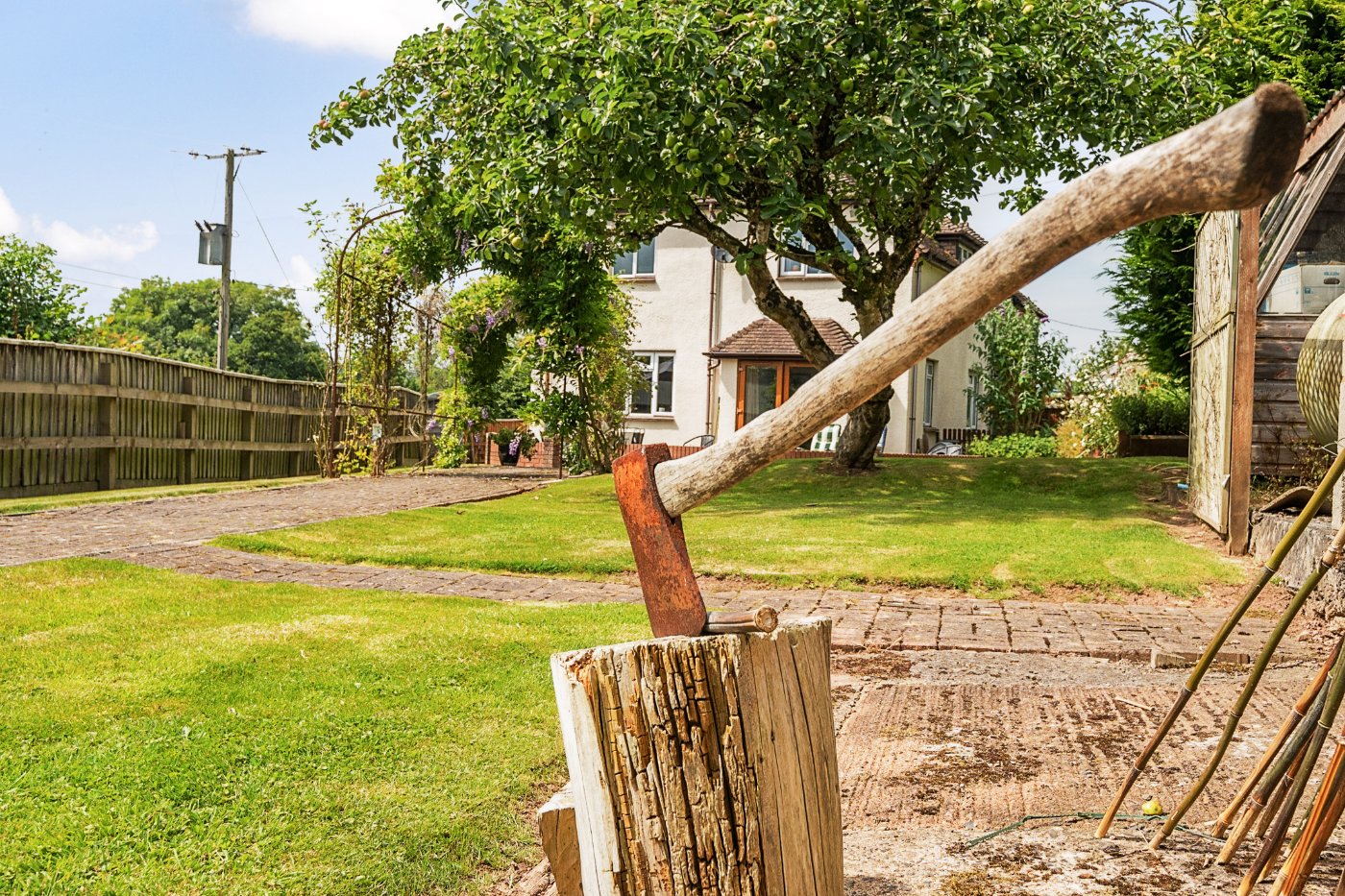 Bow, Crediton, Devon, EX17