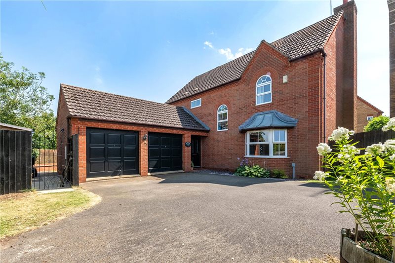 Swift Way, Thurlby, Bourne, Lincolnshire, PE10