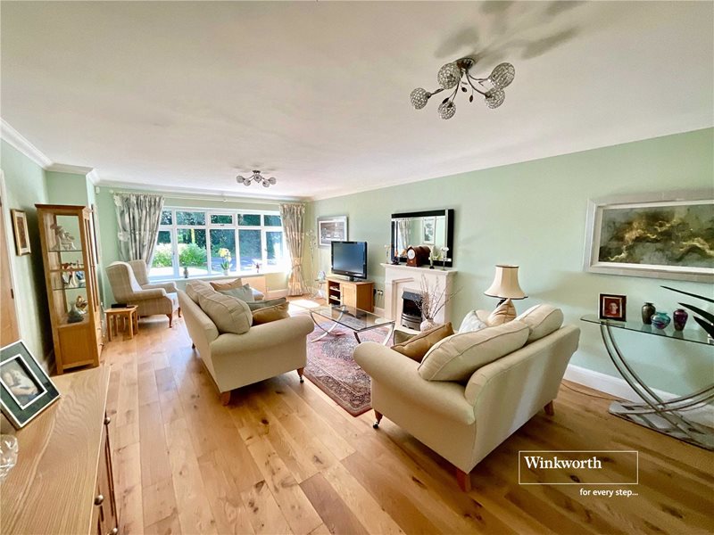 Hurstbourne Avenue, Highcliffe, Christchurch, BH23