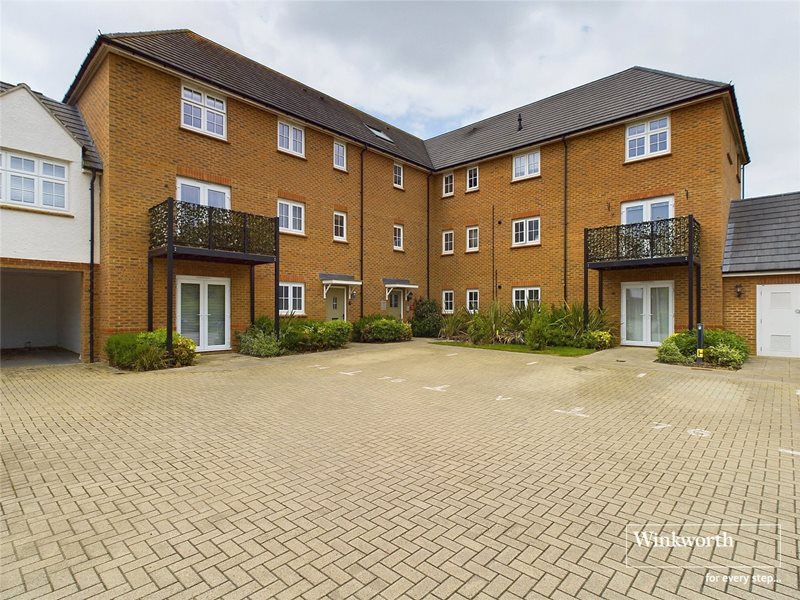 Austen Grove, Arborfield Green, Reading, Berkshire, RG2