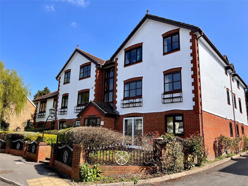 Lenelby Road, Surbiton, KT6