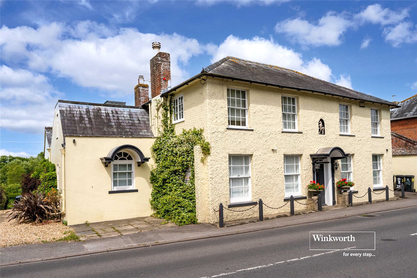 Salisbury Road, Winkton, Christchurch, Dorset, BH23