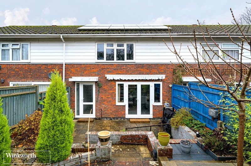 Novello Close, Basingstoke, Hampshire, RG22