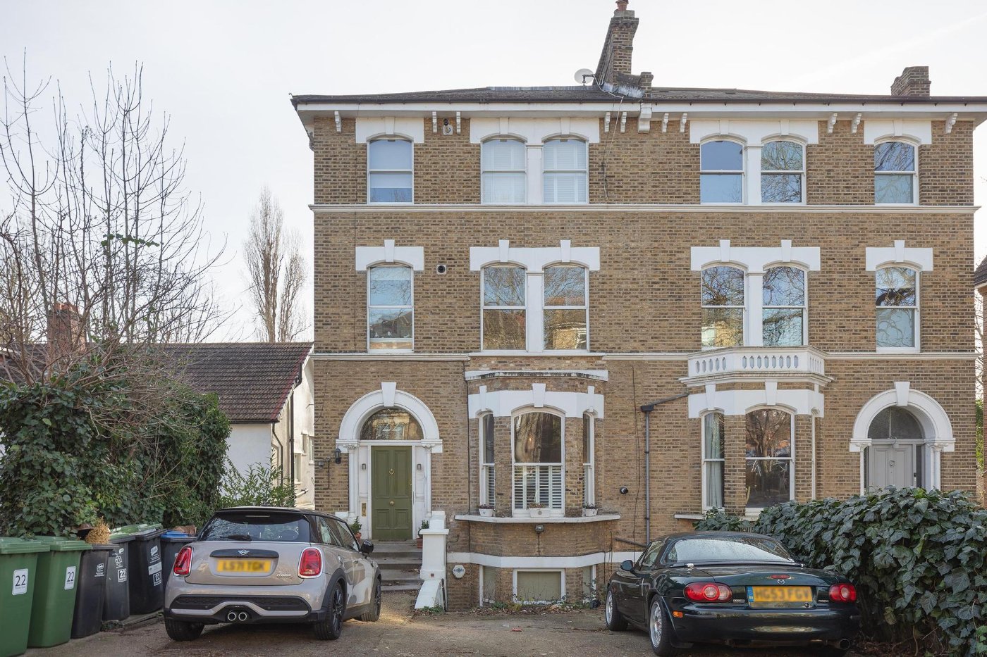 Thicket Road, London, SE20