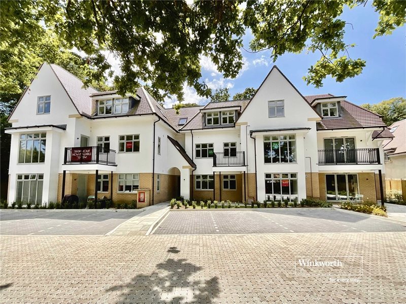 Lymington Road, Christchurch, Dorset, BH23