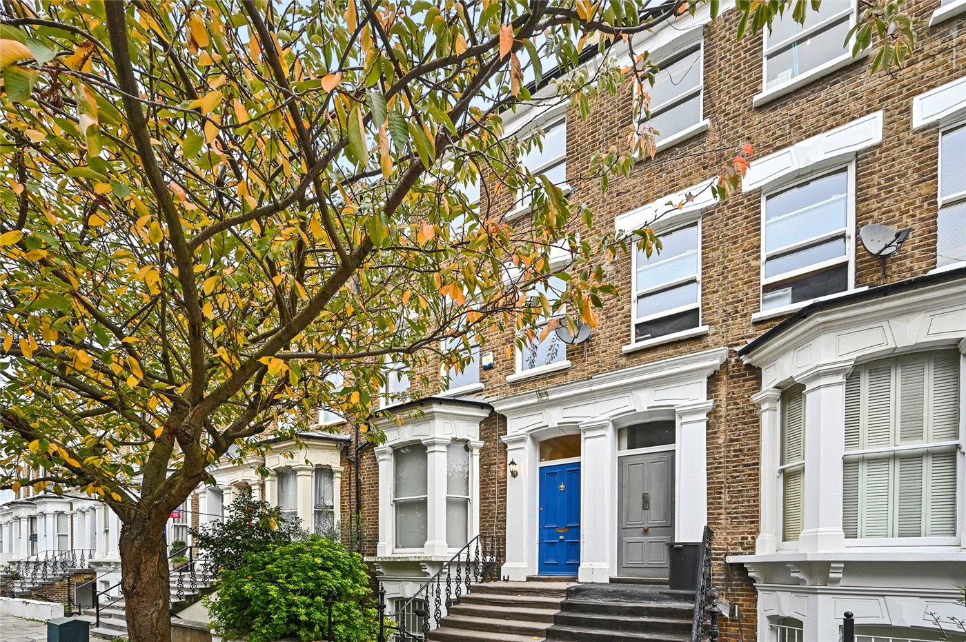 Minford Gardens, Brook Green, London, W14