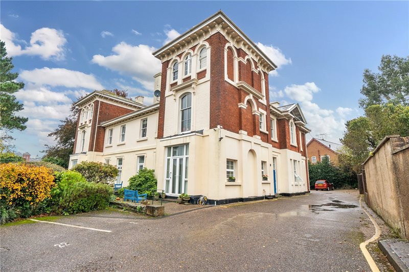 Ernsborough Court, Fairpark Road, Exeter, EX2