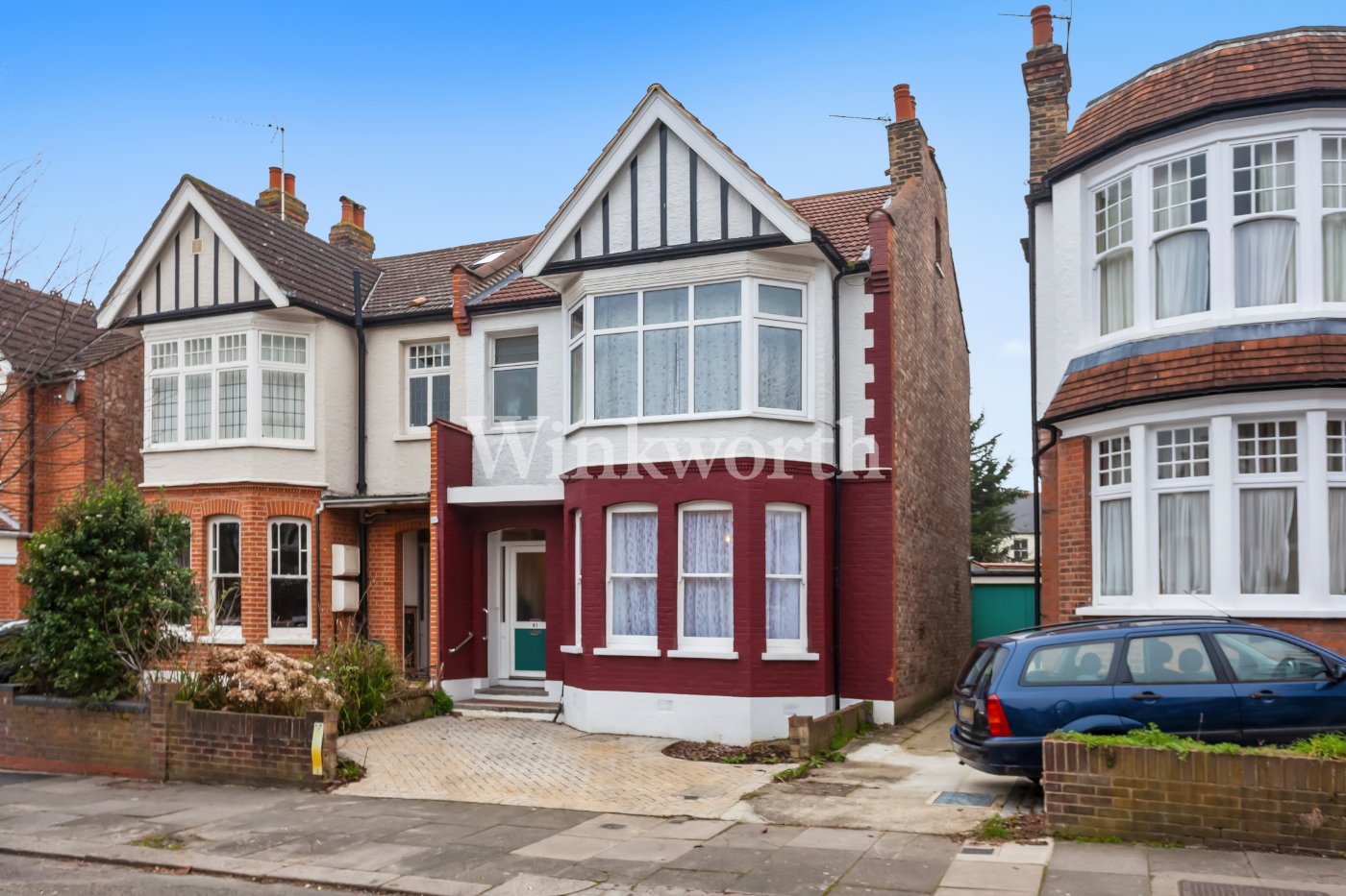 5 bedroom property for sale in Lakeside Road, London, N13 (Ref