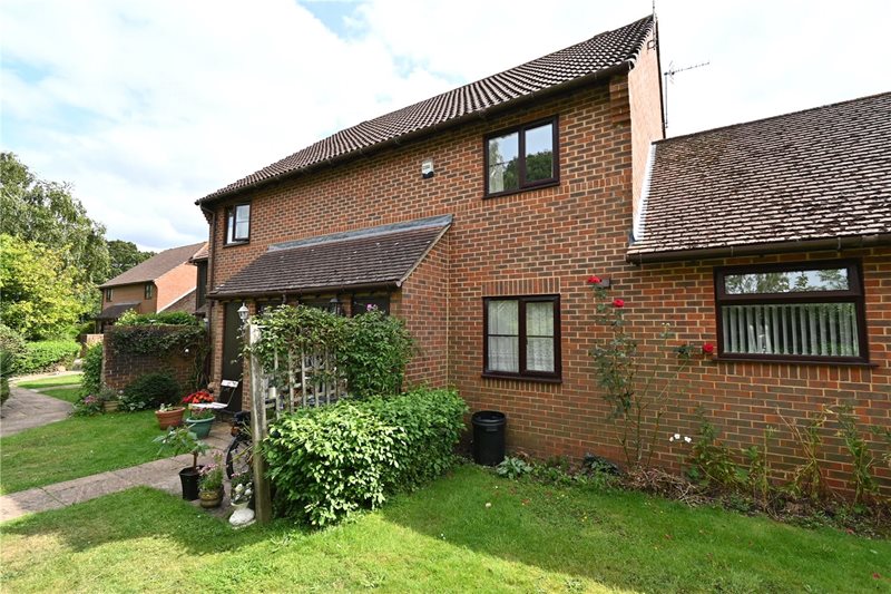 Binfields Close, Chineham, Basingstoke, Hampshire, RG24