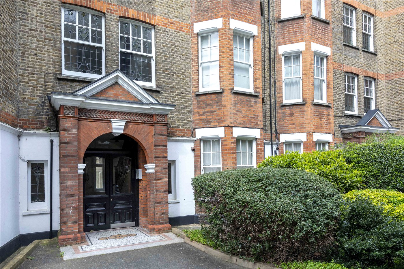 Arlington Park Mansions, Chiswick, London, W4