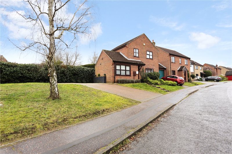 Highview Close, Blofield, Norwich, Norfolk, NR13