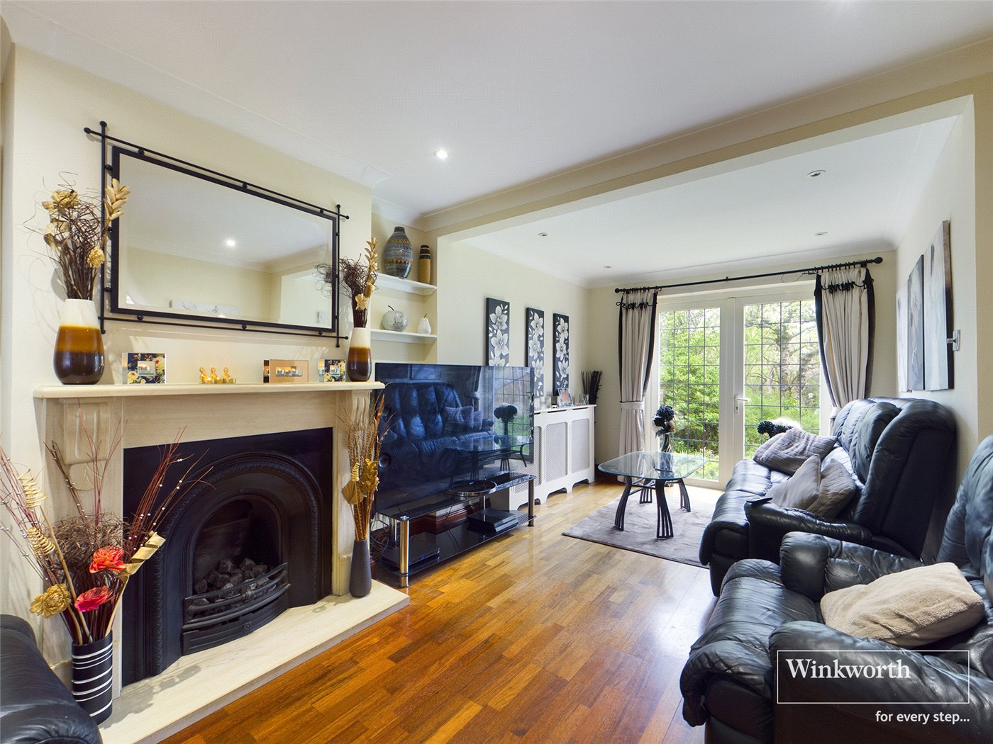 Peareswood Gardens, Stanmore, Middlesex, HA7