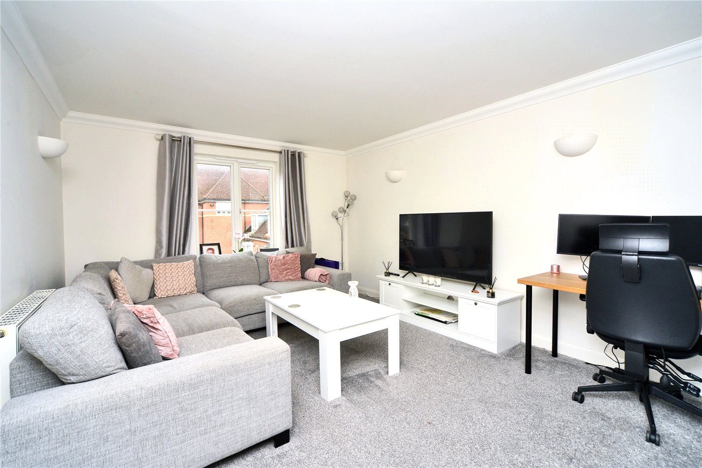 Wingfield Court, Banstead, Surrey, SM7