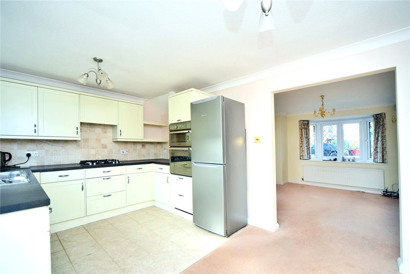 Thurnham Way, Tadworth, Surrey, KT20