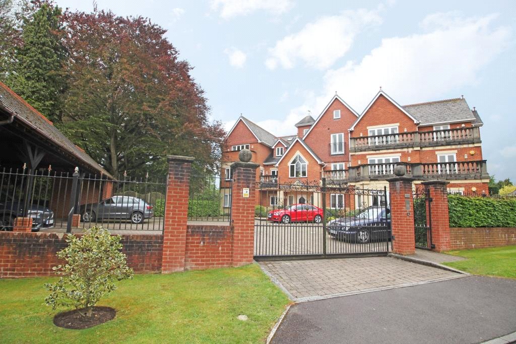 Dellwood Park, Caversham, Reading, Berkshire, RG4