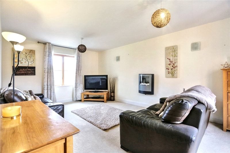 Hamilton Court, Trafalgar Square, Poringland, Norwich, NR14