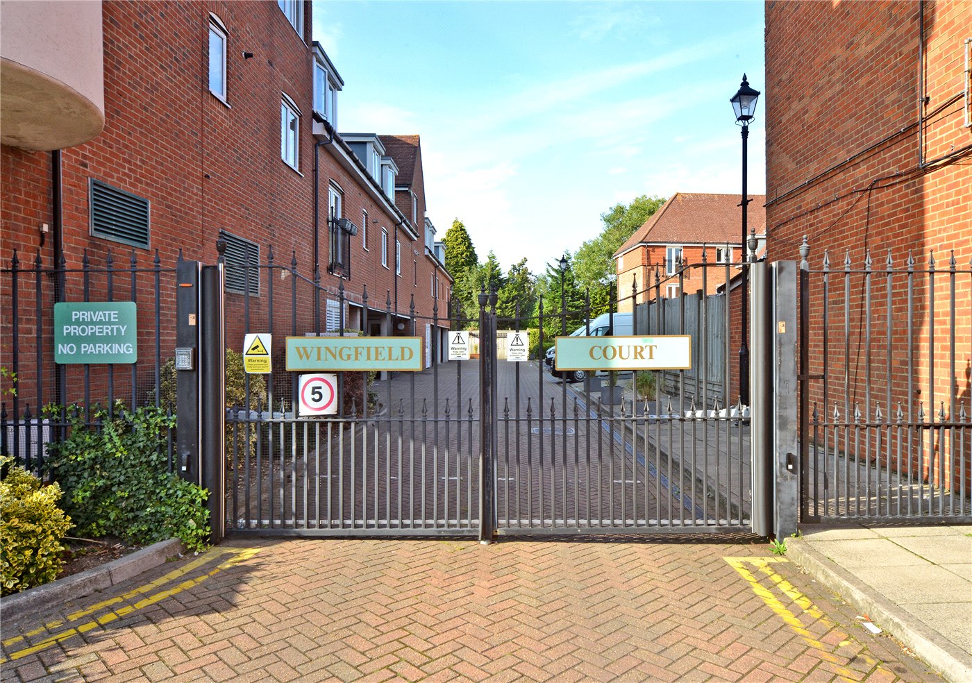 Wingfield Court, Banstead, Surrey, SM7