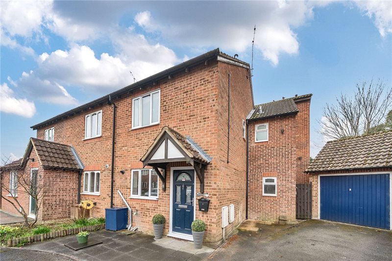 Shalbourne Close, Hungerford, Berkshire, RG17