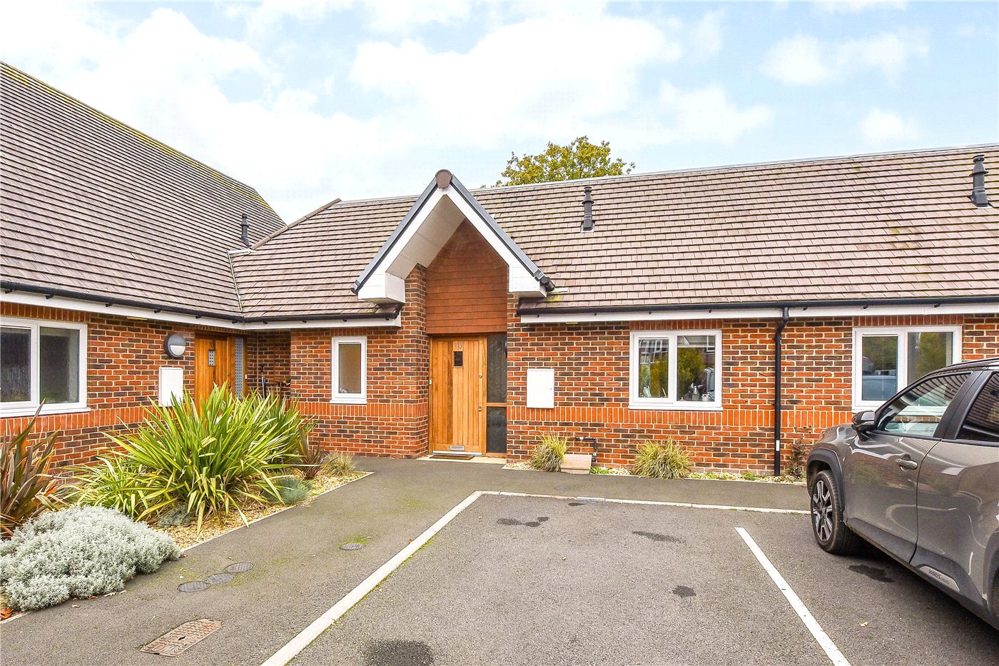 Blenheim Court, Farnham Road, Liss, Hampshire, GU33