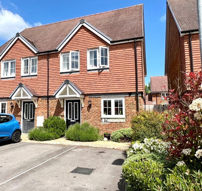 Howes Crescent, Bishopdown, Salisbury, Wiltshire, SP1