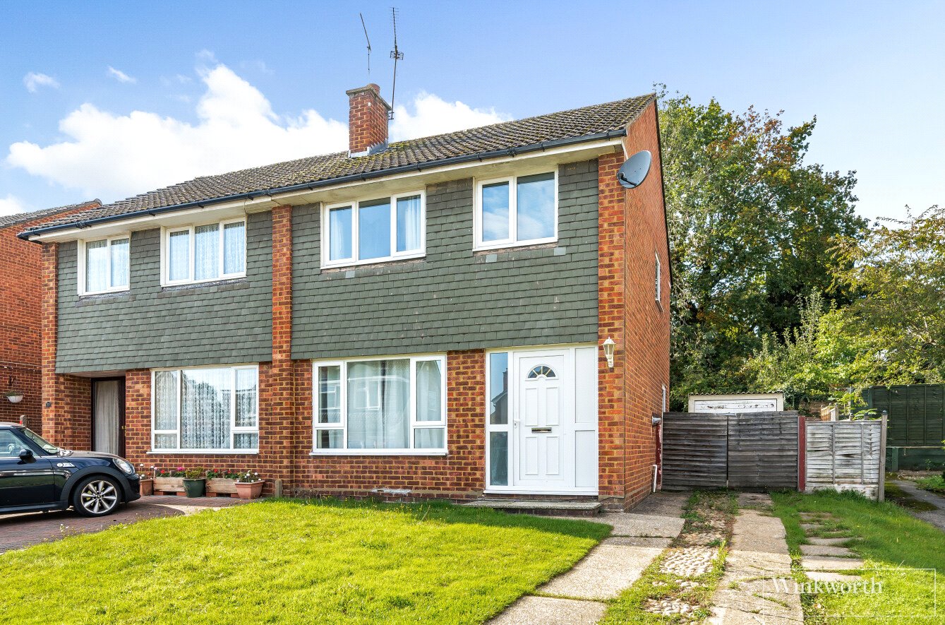 Gloucester Road, Bagshot, Surrey, GU19