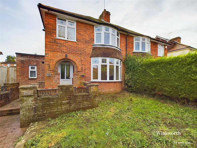 Kentwood Hill, Tilehurst, Reading, Berkshire, RG31