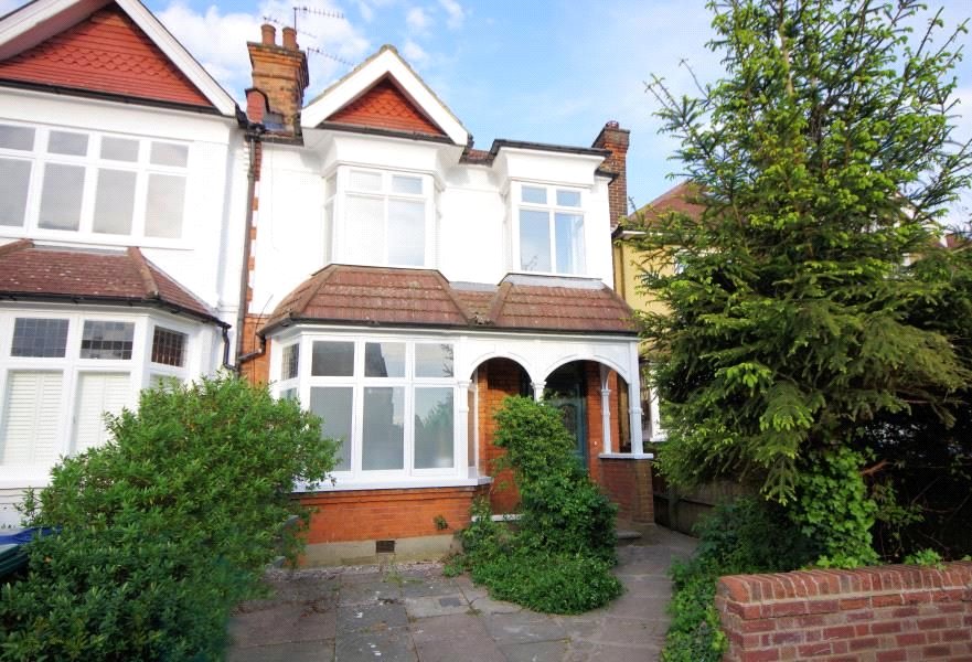 Holdenhurst Avenue, North Finchley, London, N12