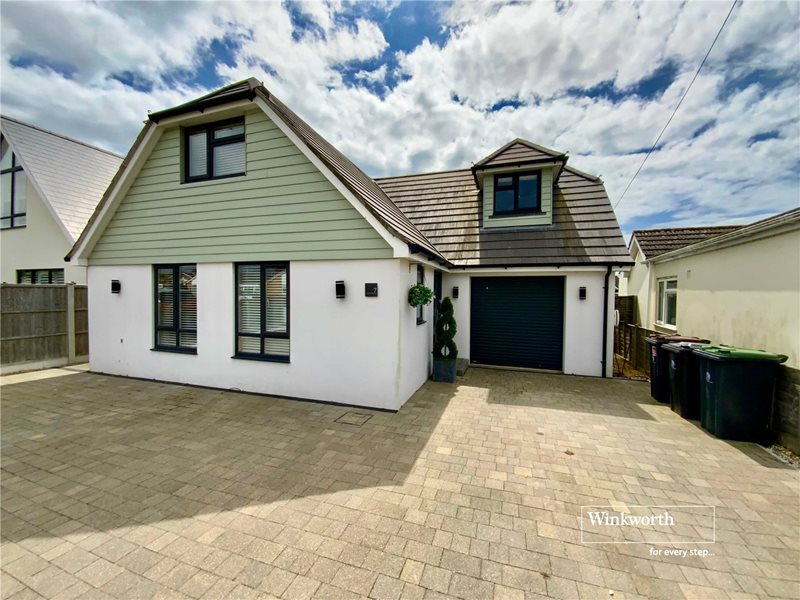 Merlin Way, Mudeford, Christchurch, Dorset, BH23