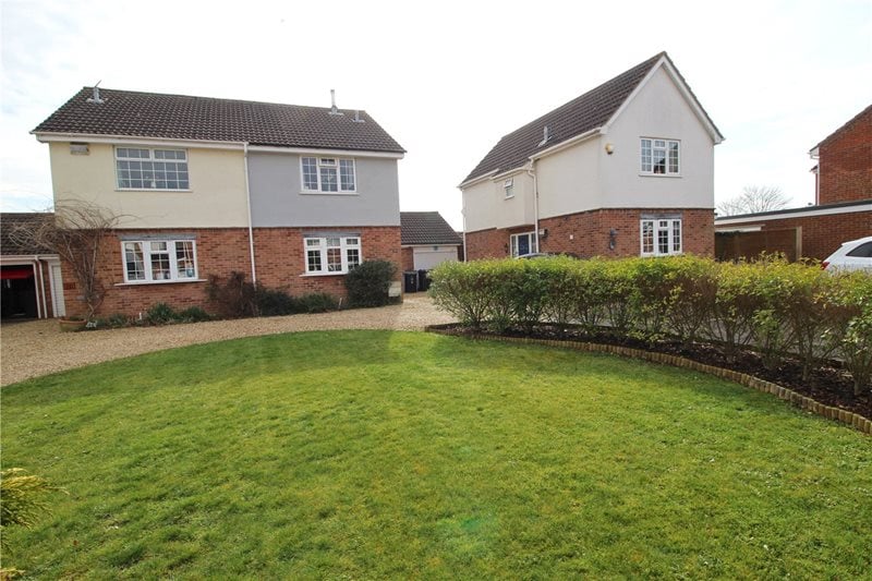 Manor Close, Langtoft, Peterborough, Lincolnshire, PE6