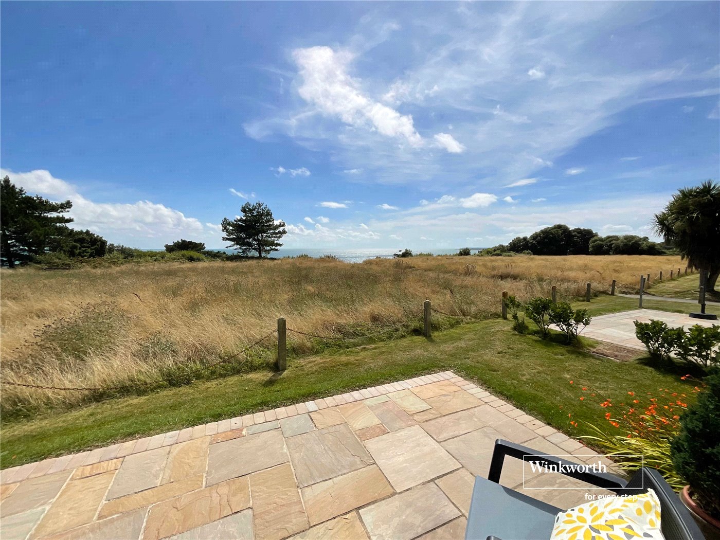 Beacon Drive, Highcliffe, Christchurch, Dorset, BH23