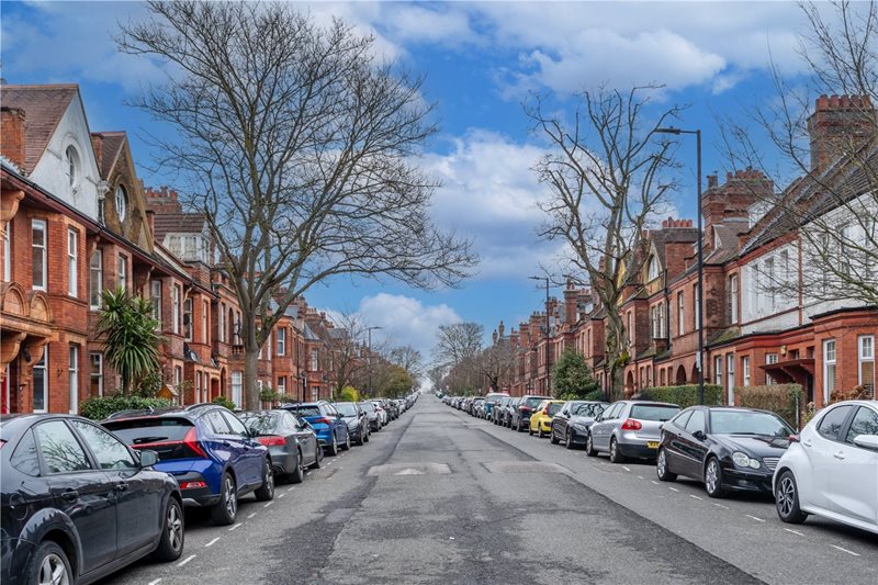 Amesbury Avenue, London, SW2