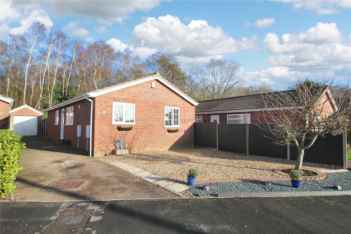 3 bedroom property for sale in Cawstons Meadow, Poringland, Norwich