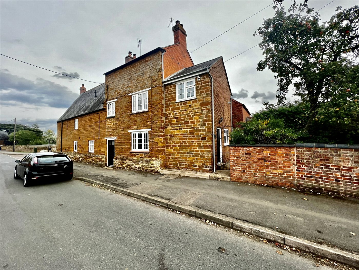 Upper High Street, Harpole, Northampton, Northamptonshire, NN7