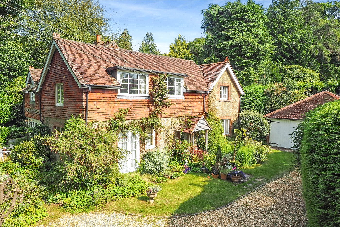 Hill Brow Road, Hill Brow, Liss, Hampshire, GU33