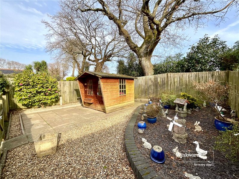 Forest Oak Drive, New Milton, Hampshire, BH25