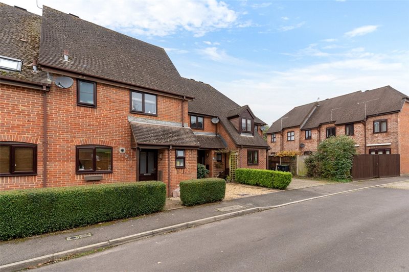 Old Manor Close, Wimborne, Dorset, BH21